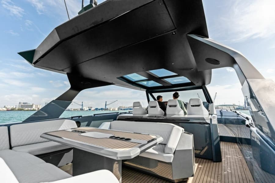 2024 Vanquish Yachts VQ55 - Photo 15