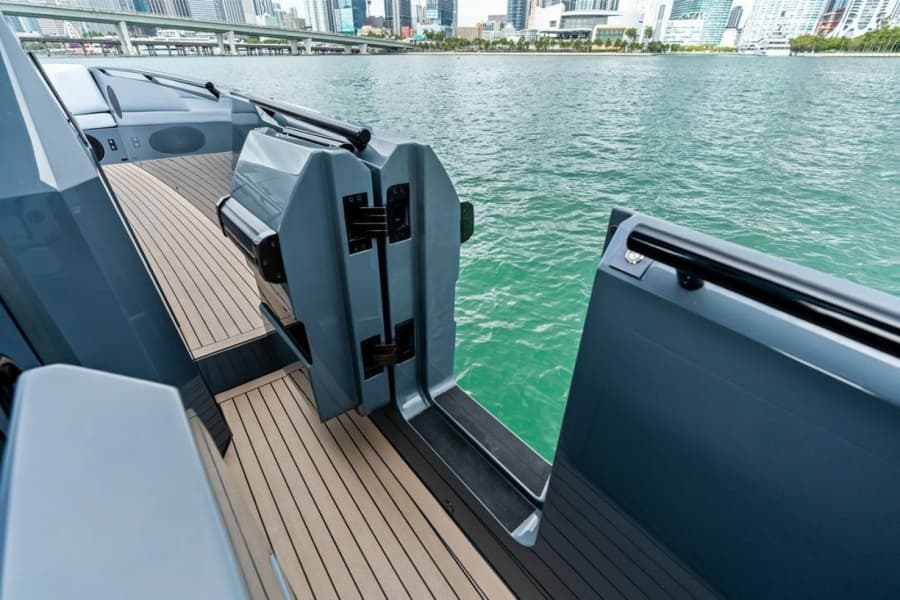 2024 Vanquish Yachts VQ55 - Photo 21