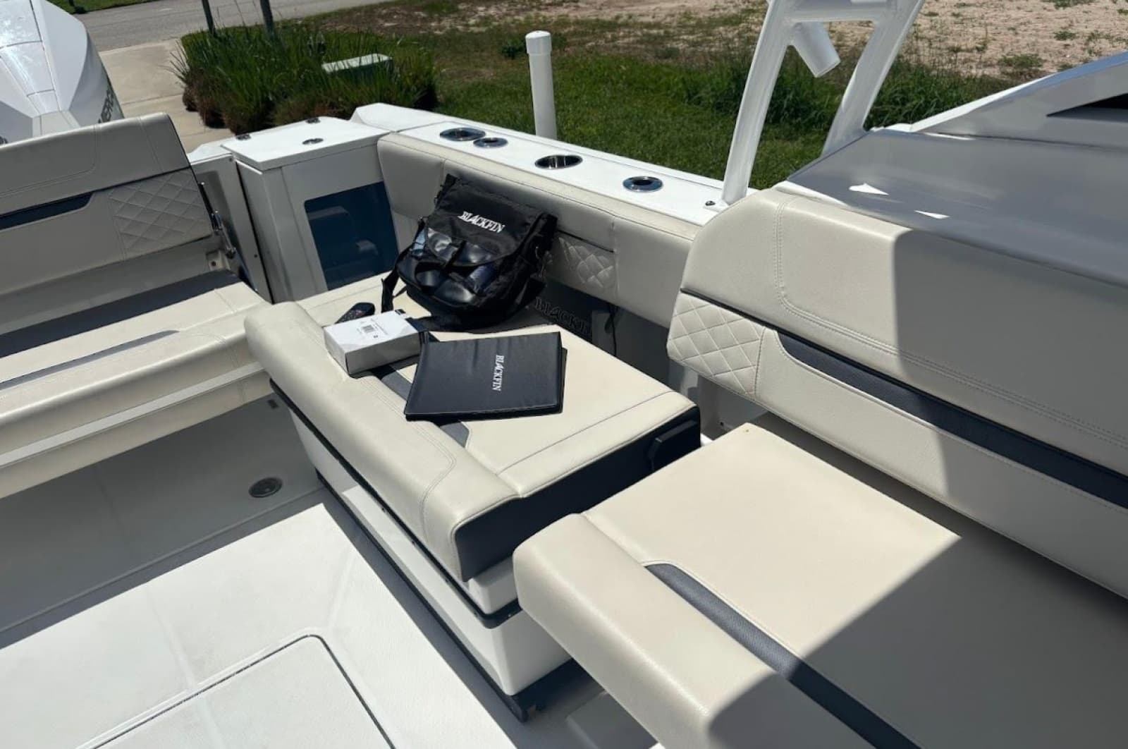 2021 Blackfin  - Photo 11