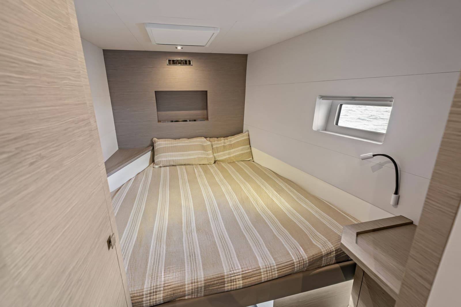 2024 Fountaine Pajot MY6 - Photo 65