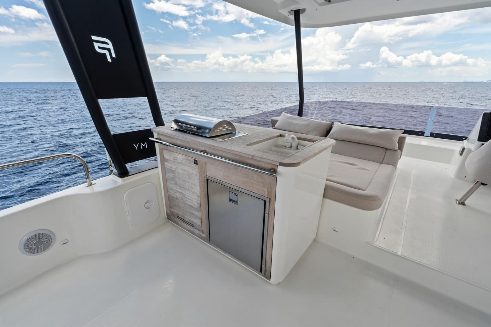 2024 Fountaine Pajot MY6 - Photo 28