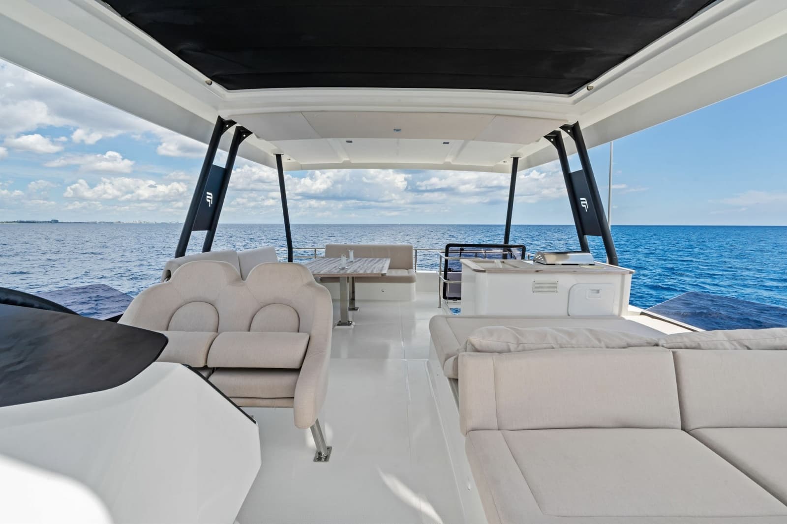 2024 Fountaine Pajot MY6 - Photo 26