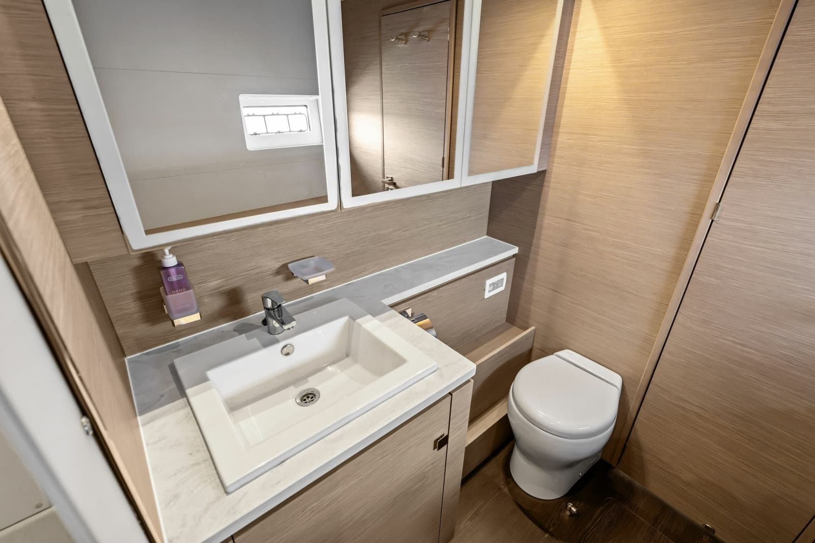 2024 Fountaine Pajot MY6 - Photo 63