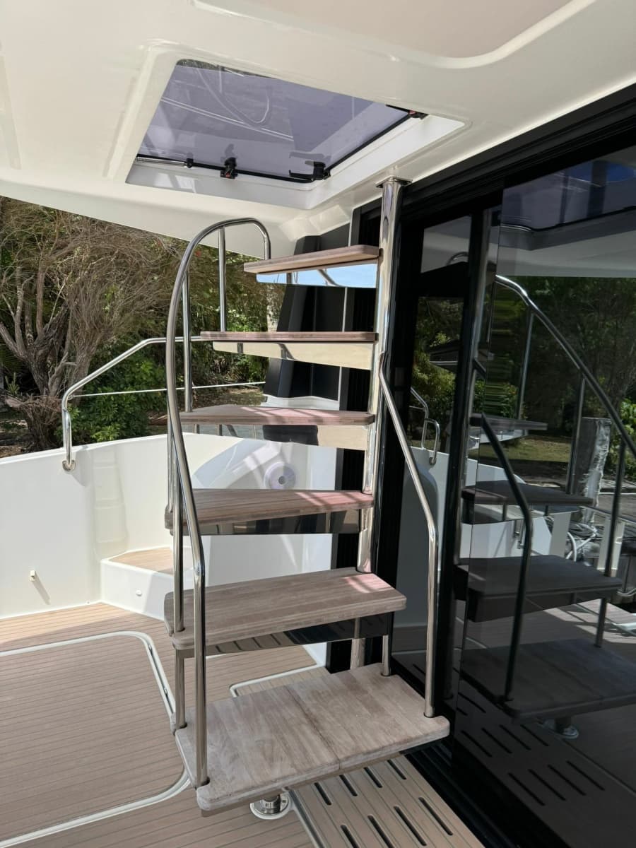 2024 Fountaine Pajot MY6 - Photo 9