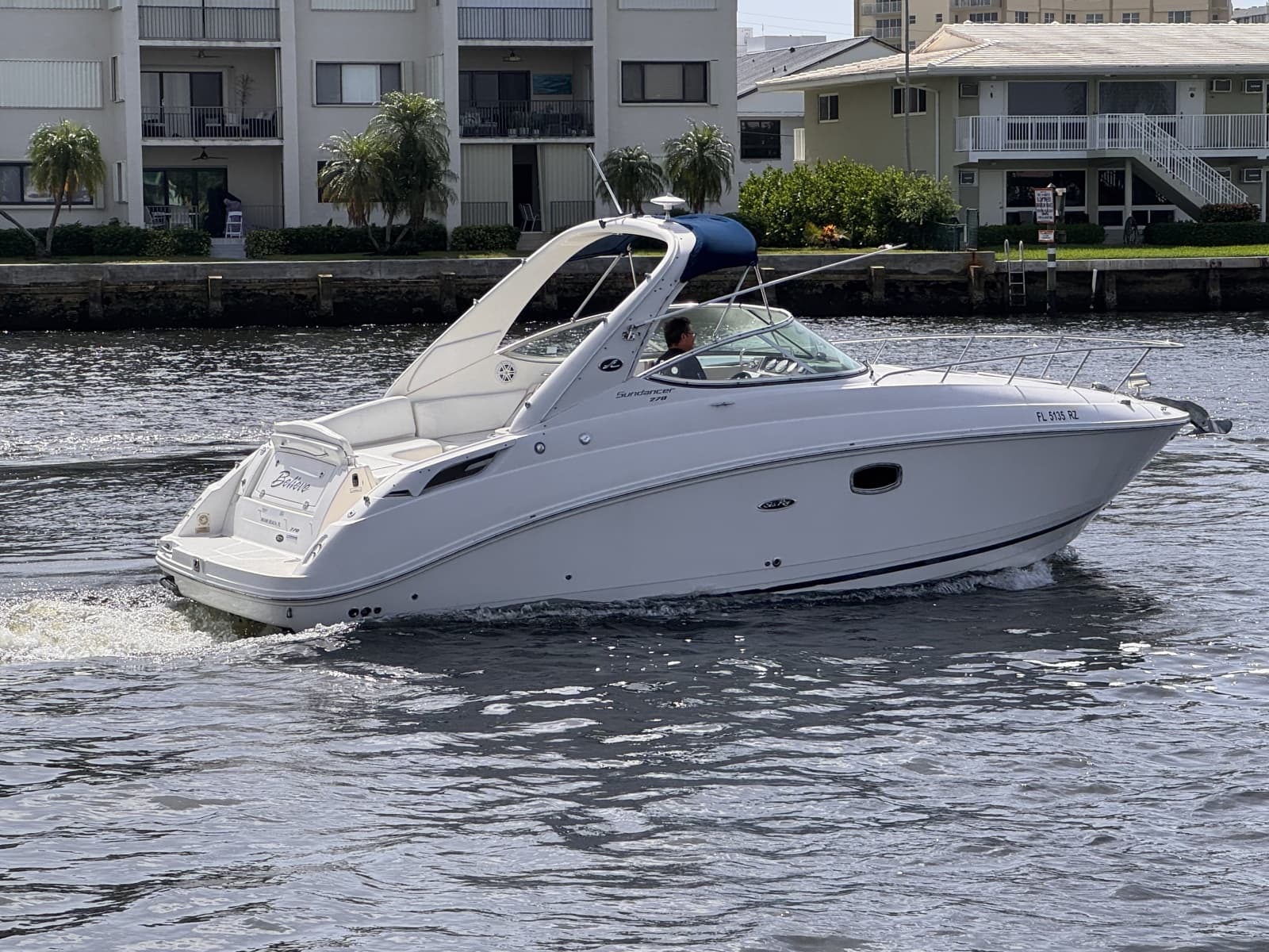 2009 Sea Ray 270 Sundancer - Photo 6