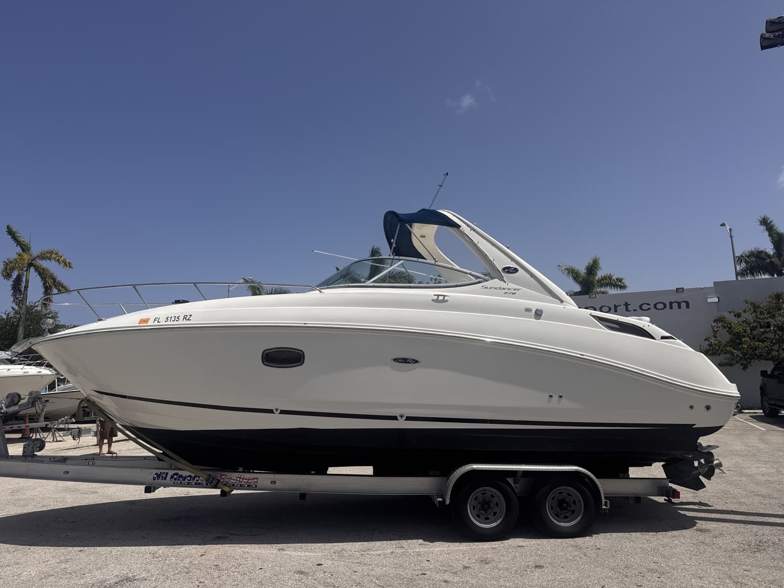 2009 Sea Ray 270 Sundancer - Photo 10