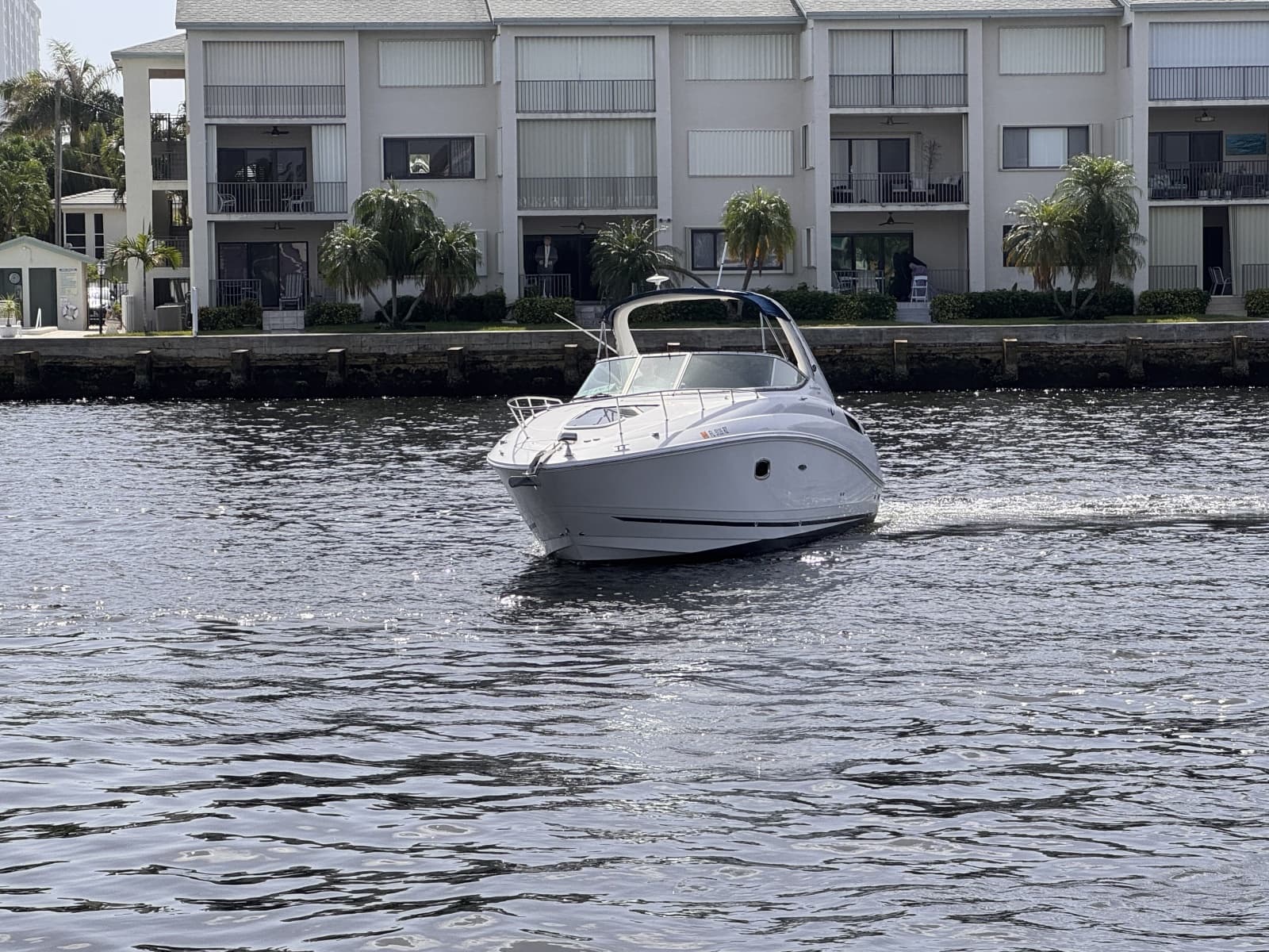 2009 Sea Ray 270 Sundancer - Photo 3