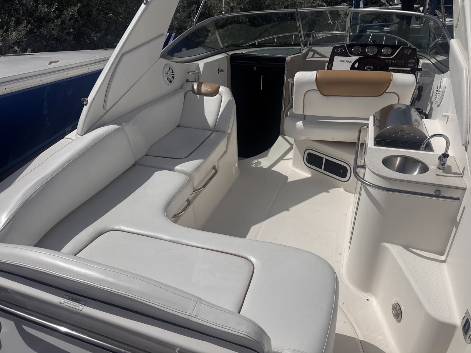 2009 Sea Ray 270 Sundancer - Photo 12