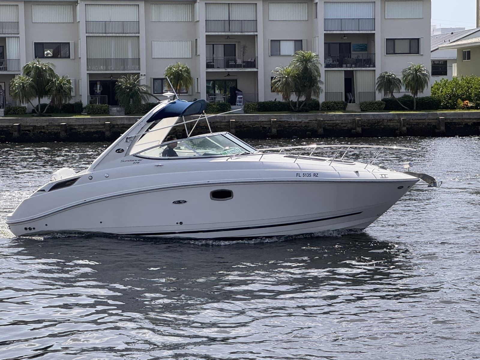 2009 Sea Ray 270 Sundancer - Photo 5