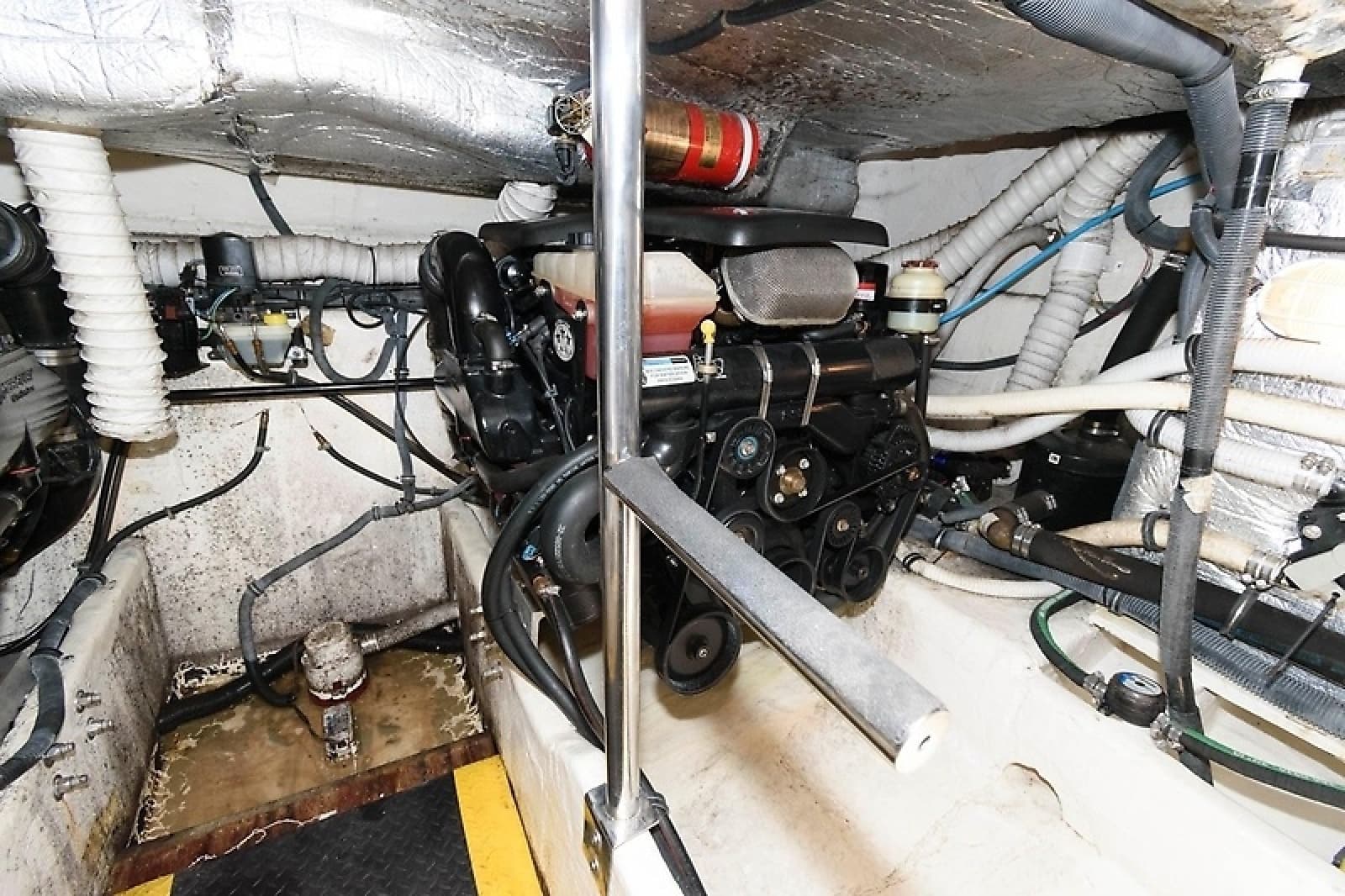 2007 Rinker 420 Express Cruiser - Photo 71
