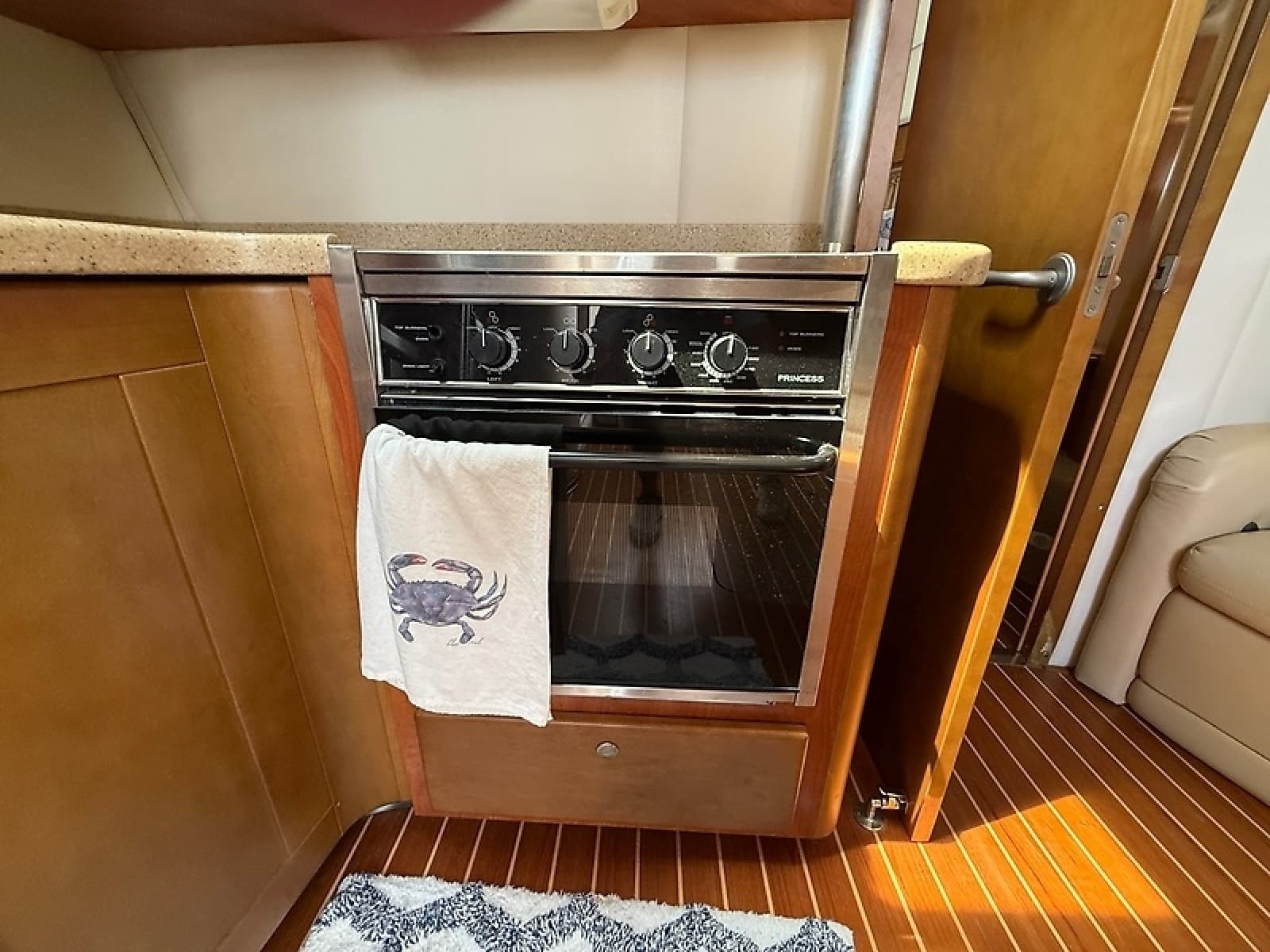 2007 Rinker 420 Express Cruiser - Photo 39