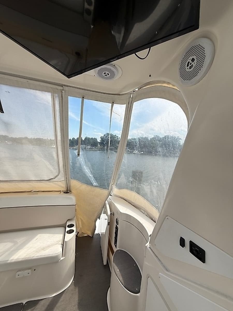 2007 Rinker 420 Express Cruiser - Photo 62