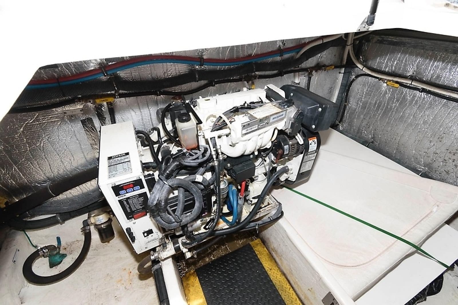 2007 Rinker 420 Express Cruiser - Photo 73