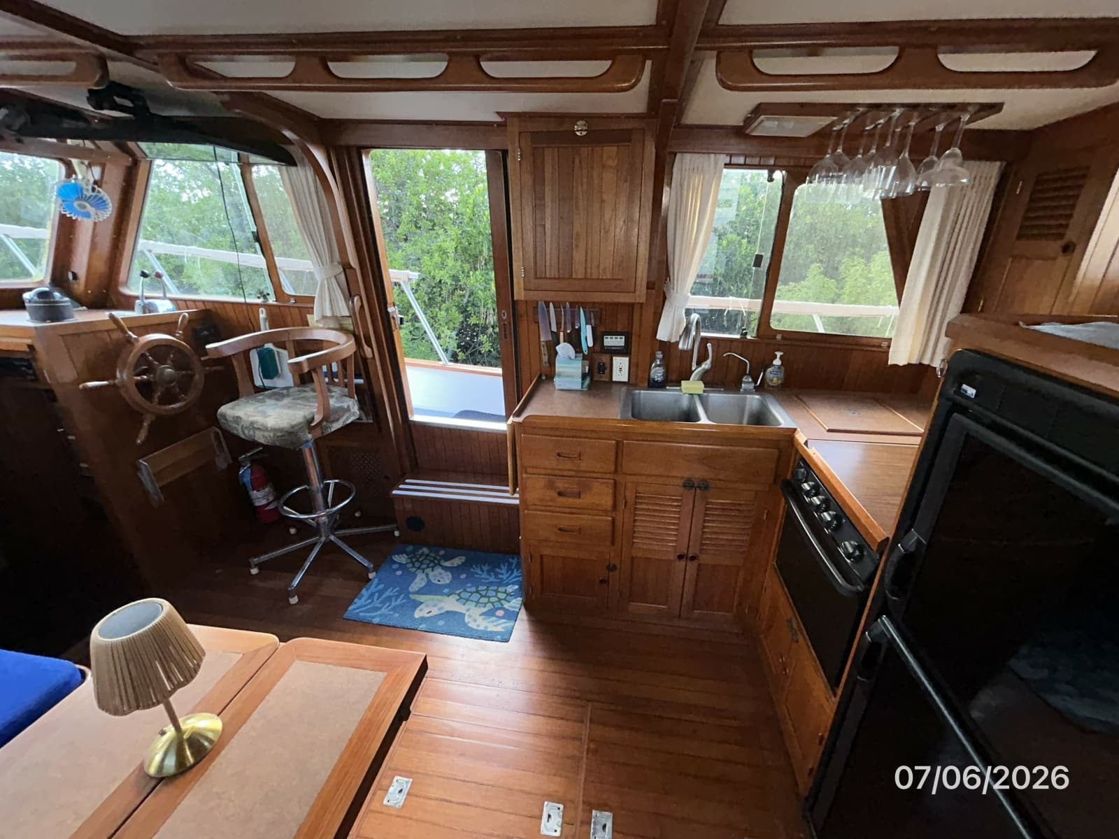 1984 Monk Double Cabin - Photo 32