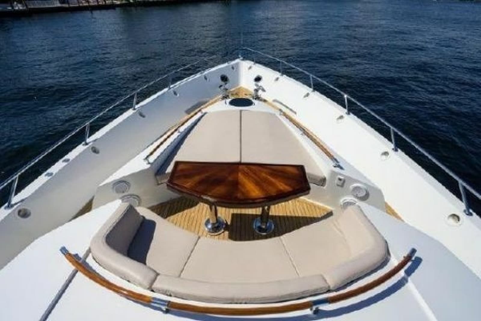 2012 Lazzara Yachts LSX 95 Flybridge - Photo 3