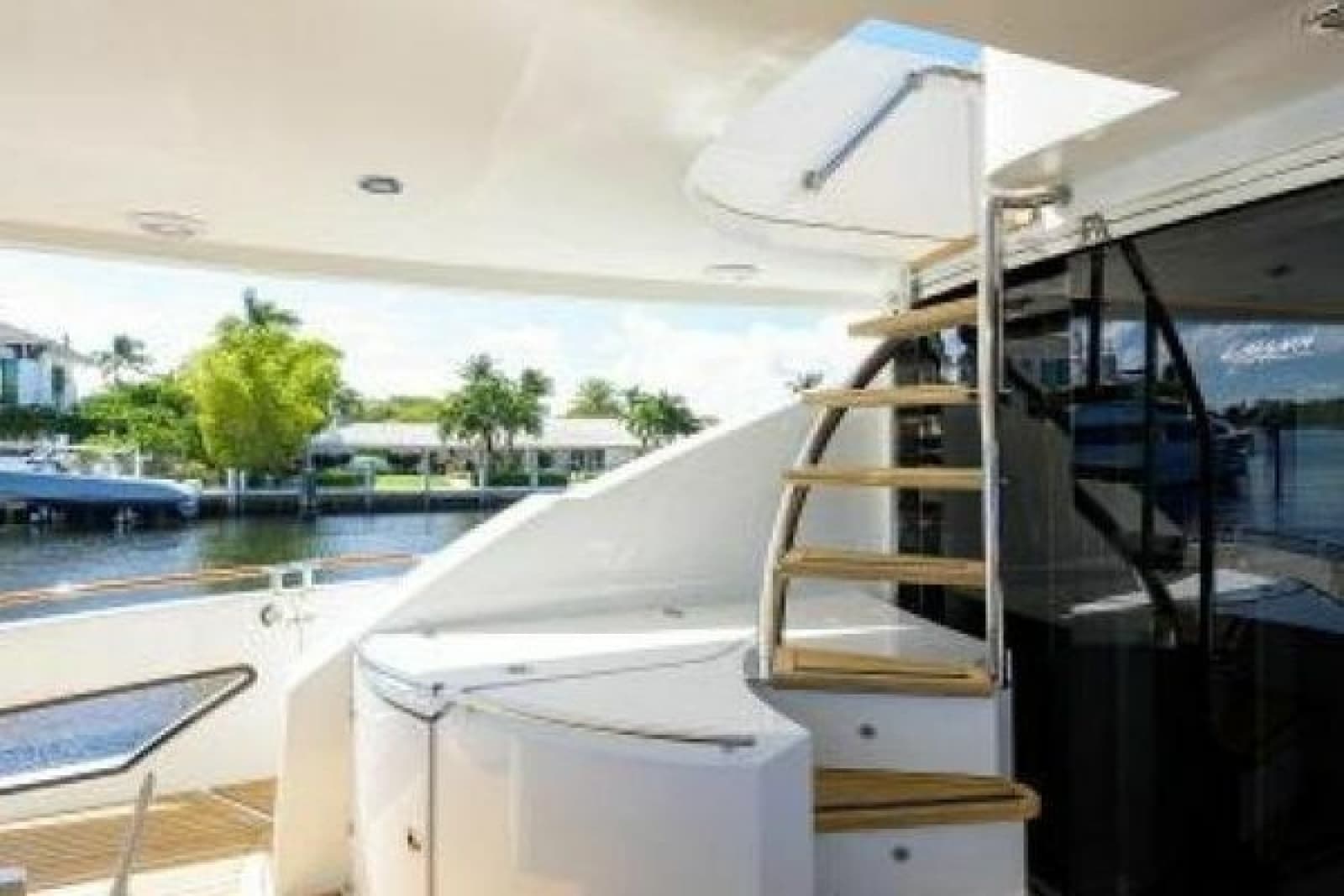 2012 Lazzara Yachts LSX 95 Flybridge - Photo 70