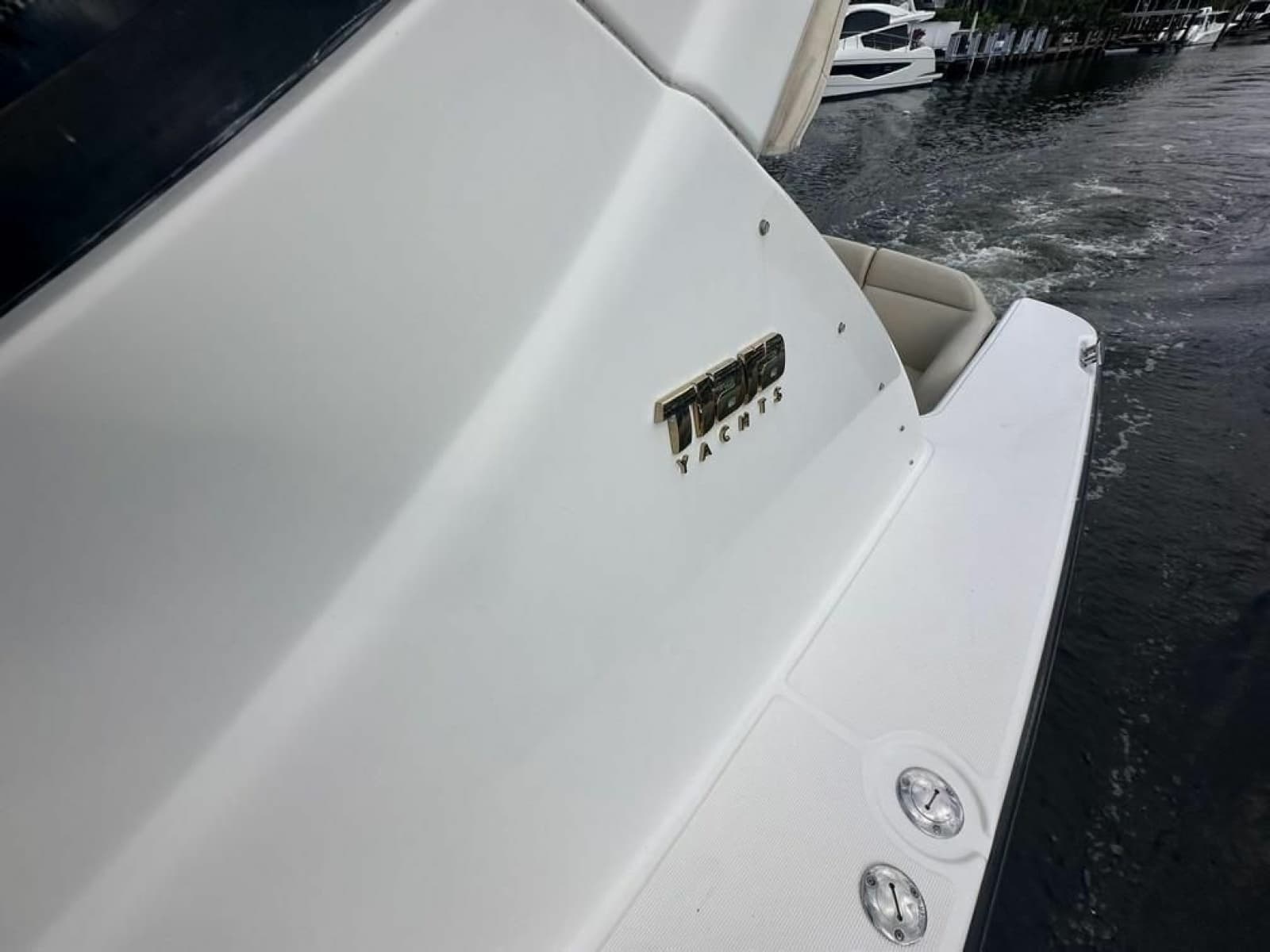 2008 Tiara Yachts 3500 Sovran - Photo 47