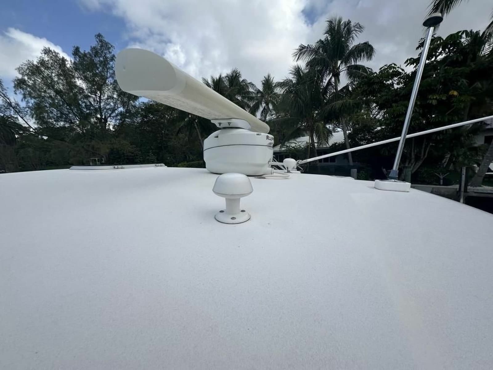 2008 Tiara Yachts 3500 Sovran - Photo 33