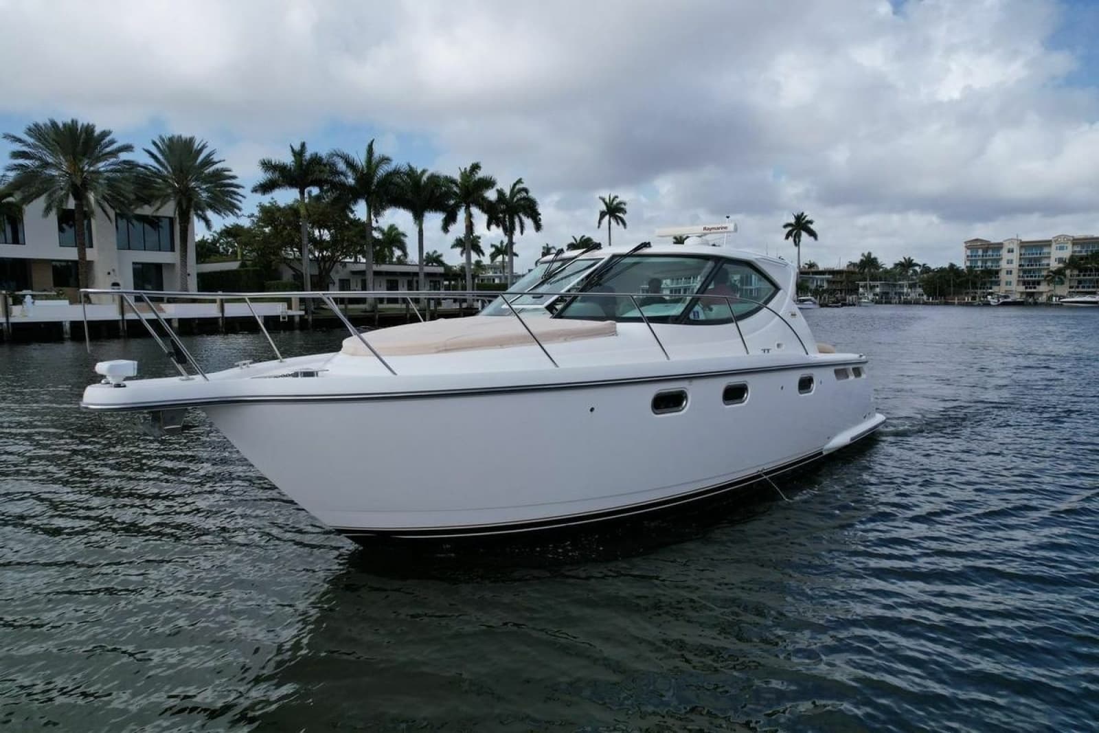 2008 Tiara Yachts 3500 Sovran - Photo 72