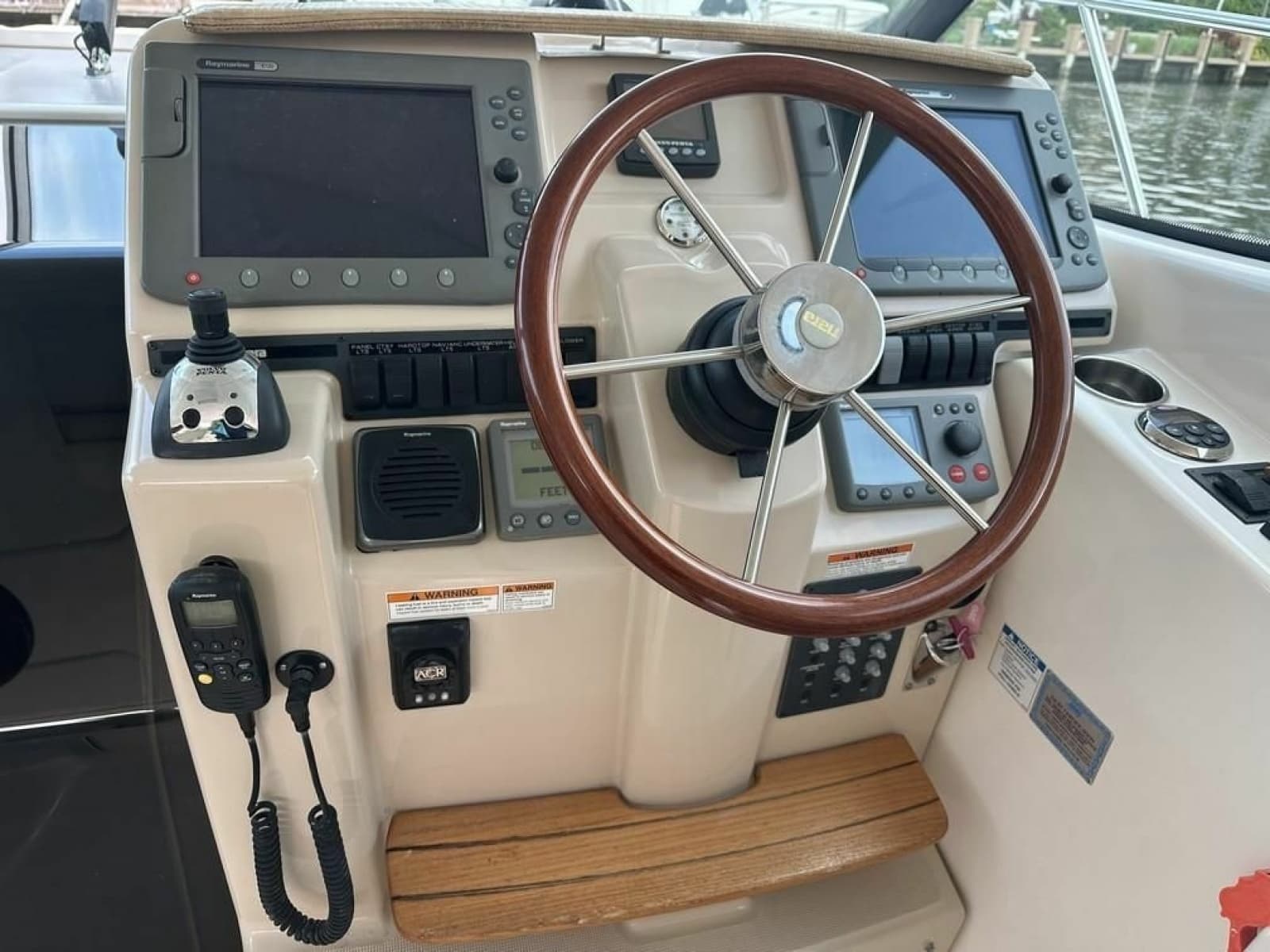 2008 Tiara Yachts 3500 Sovran - Photo 55