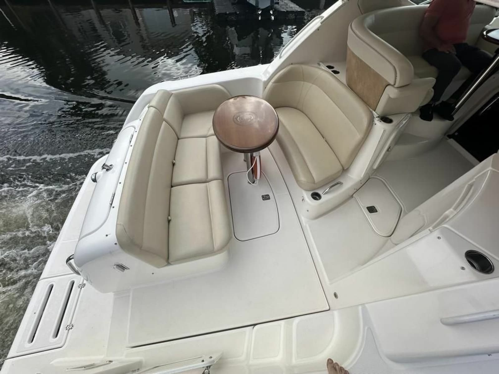 2008 Tiara Yachts 3500 Sovran - Photo 45