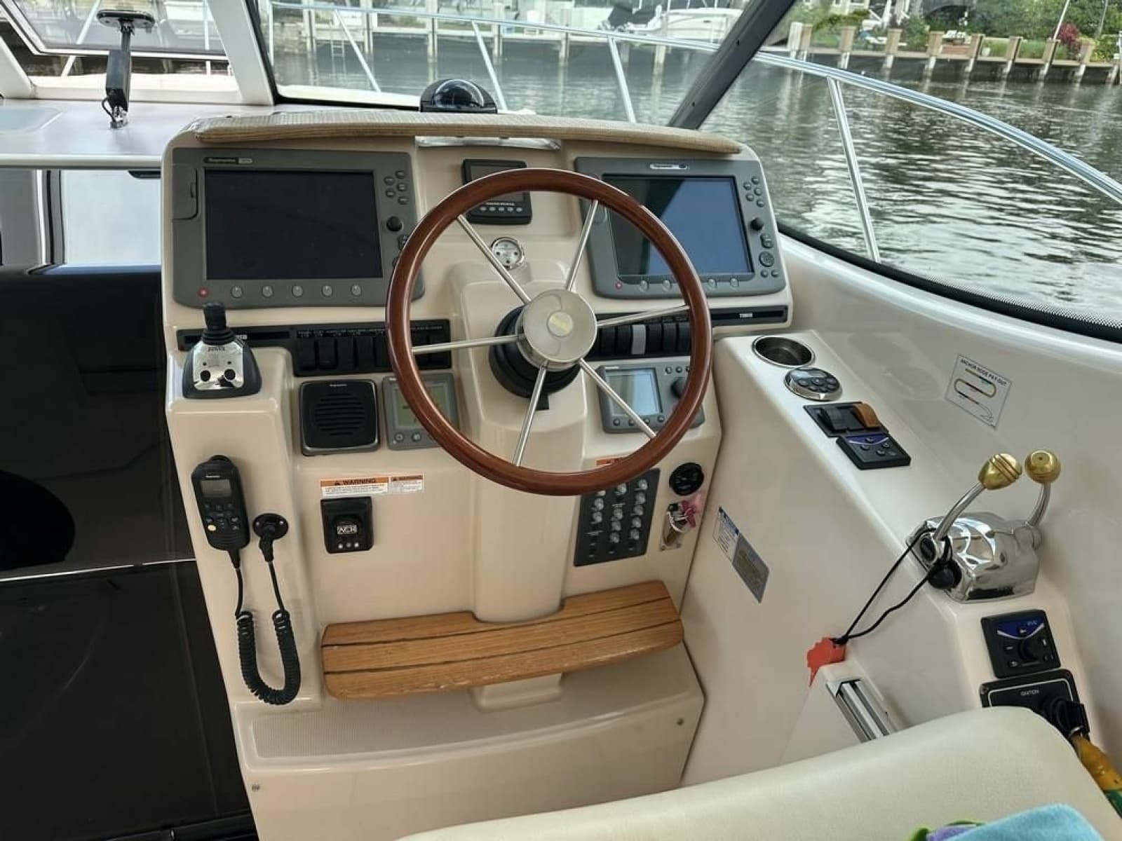 2008 Tiara Yachts 3500 Sovran - Photo 50