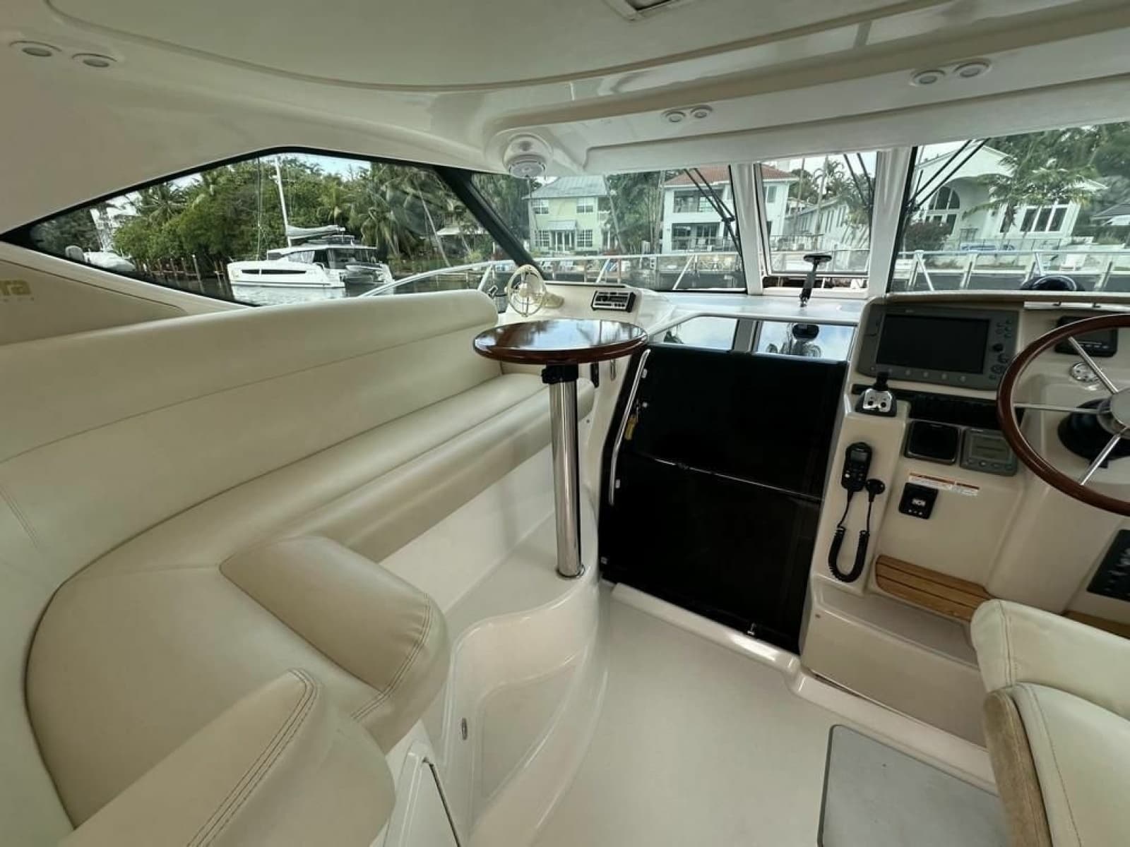 2008 Tiara Yachts 3500 Sovran - Photo 4