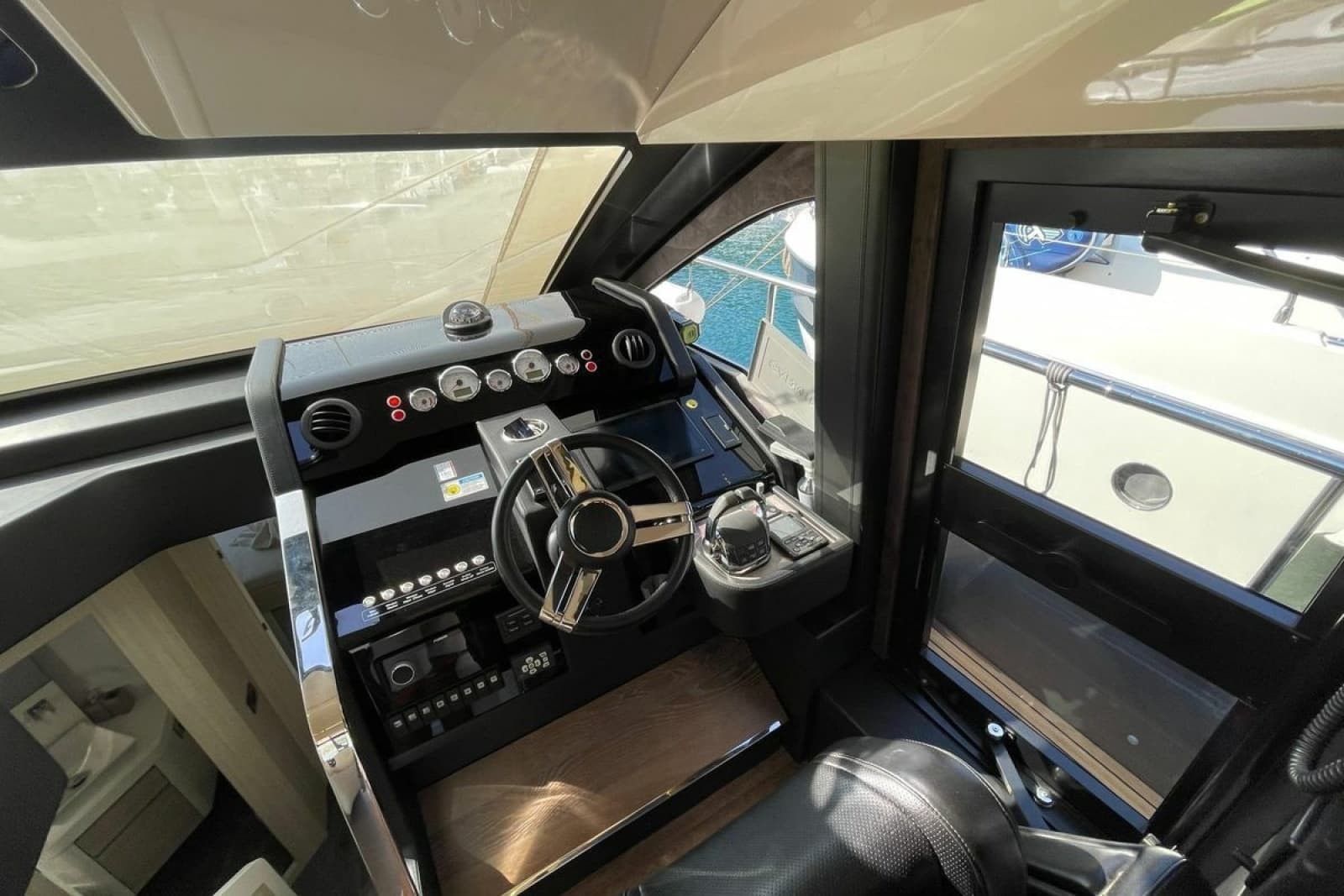 2020 Cranchi E 52F Evoluzione - Photo 19