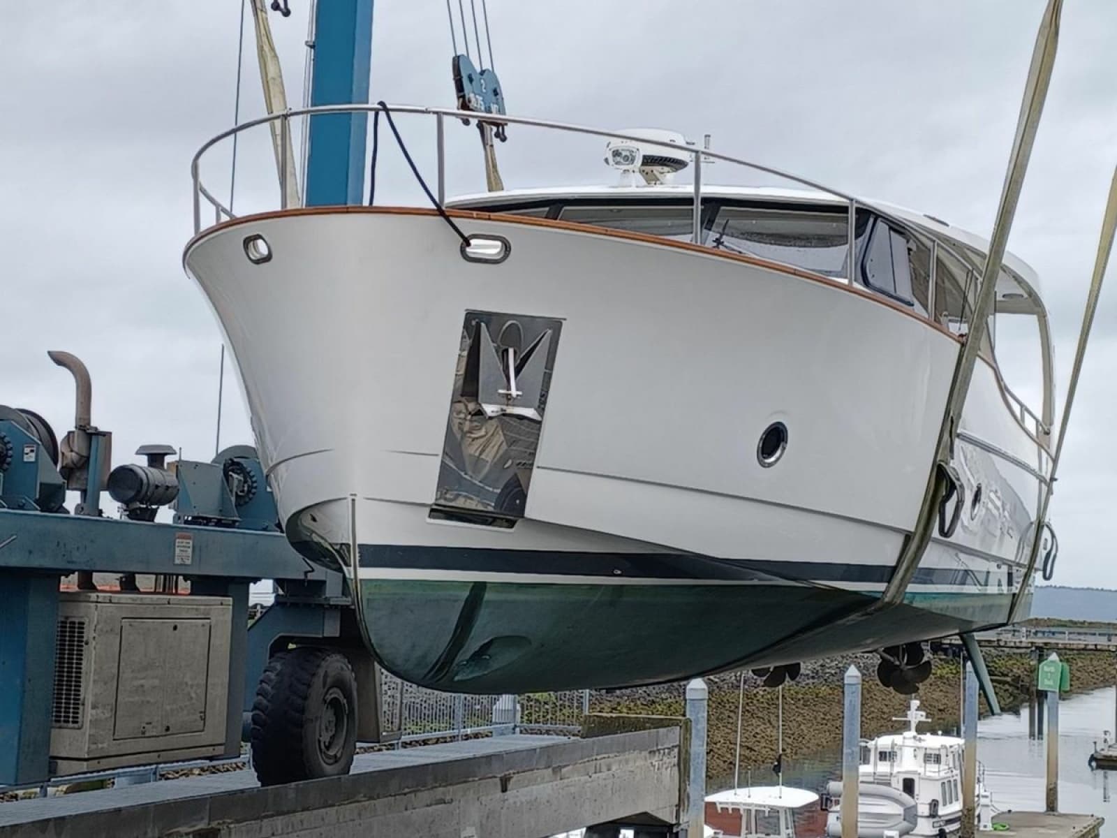 2020 Greenline 40 - Photo 3