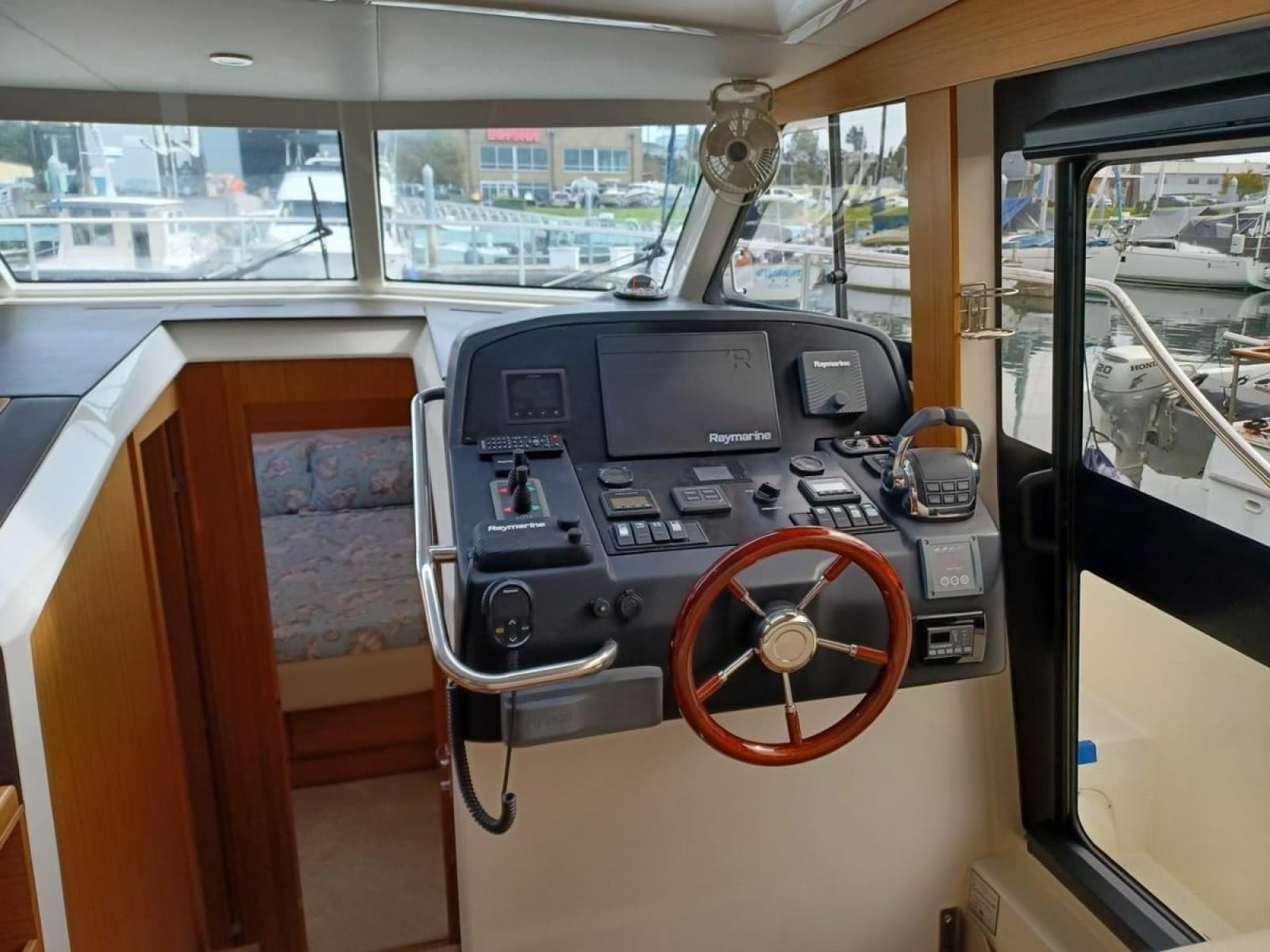 2020 Greenline 40 - Photo 8