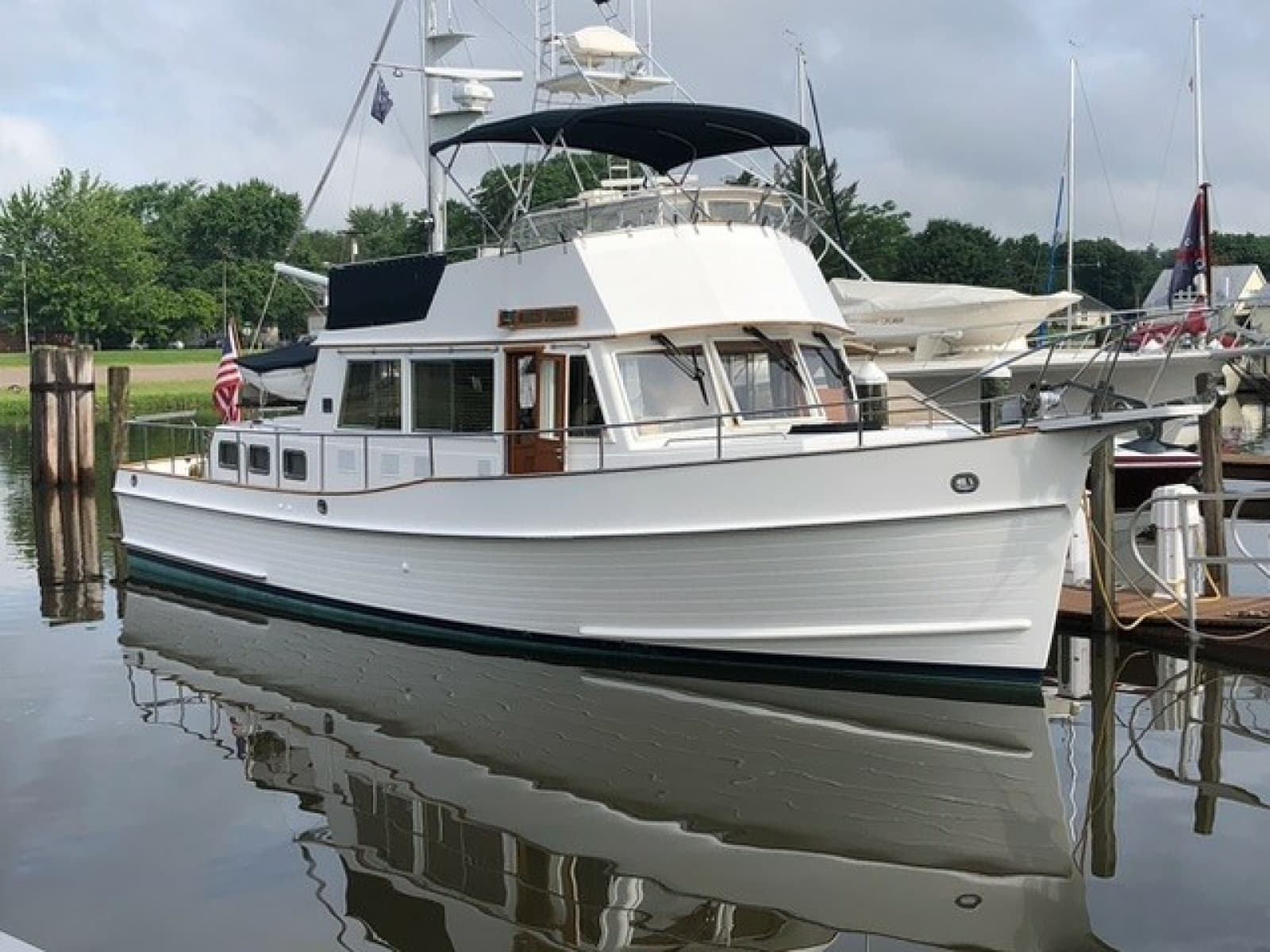 2001 Grand Banks  - Photo 1