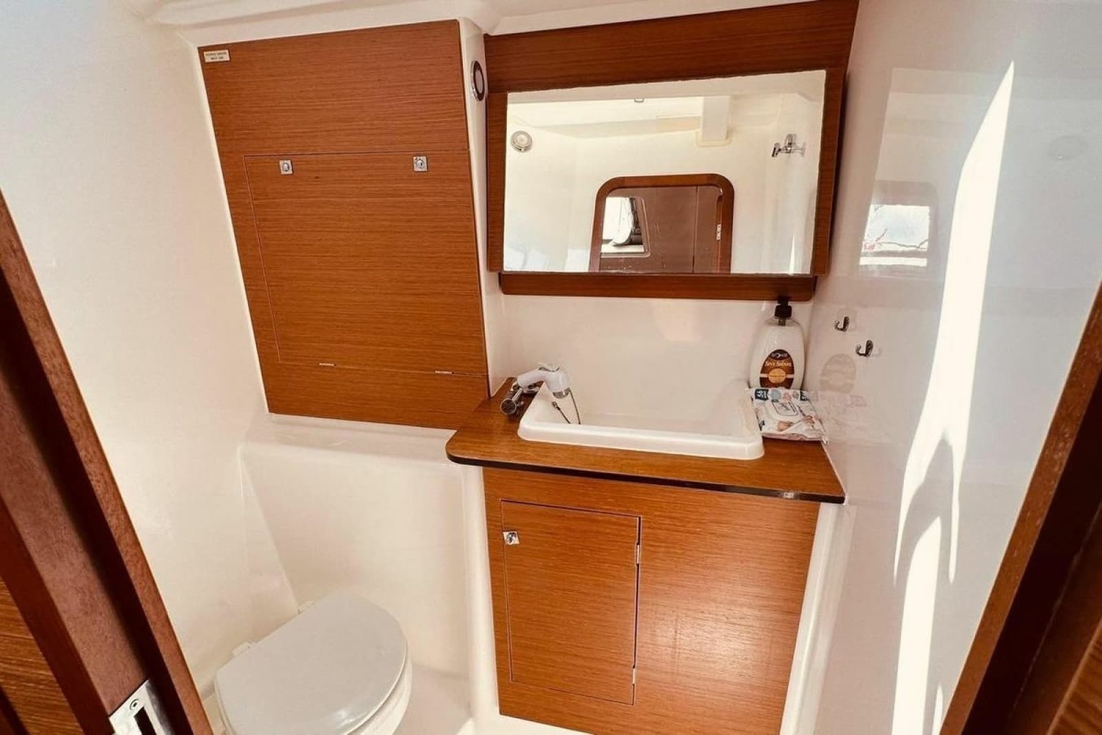 2019 Dufour 460 Grand Large - Photo 4