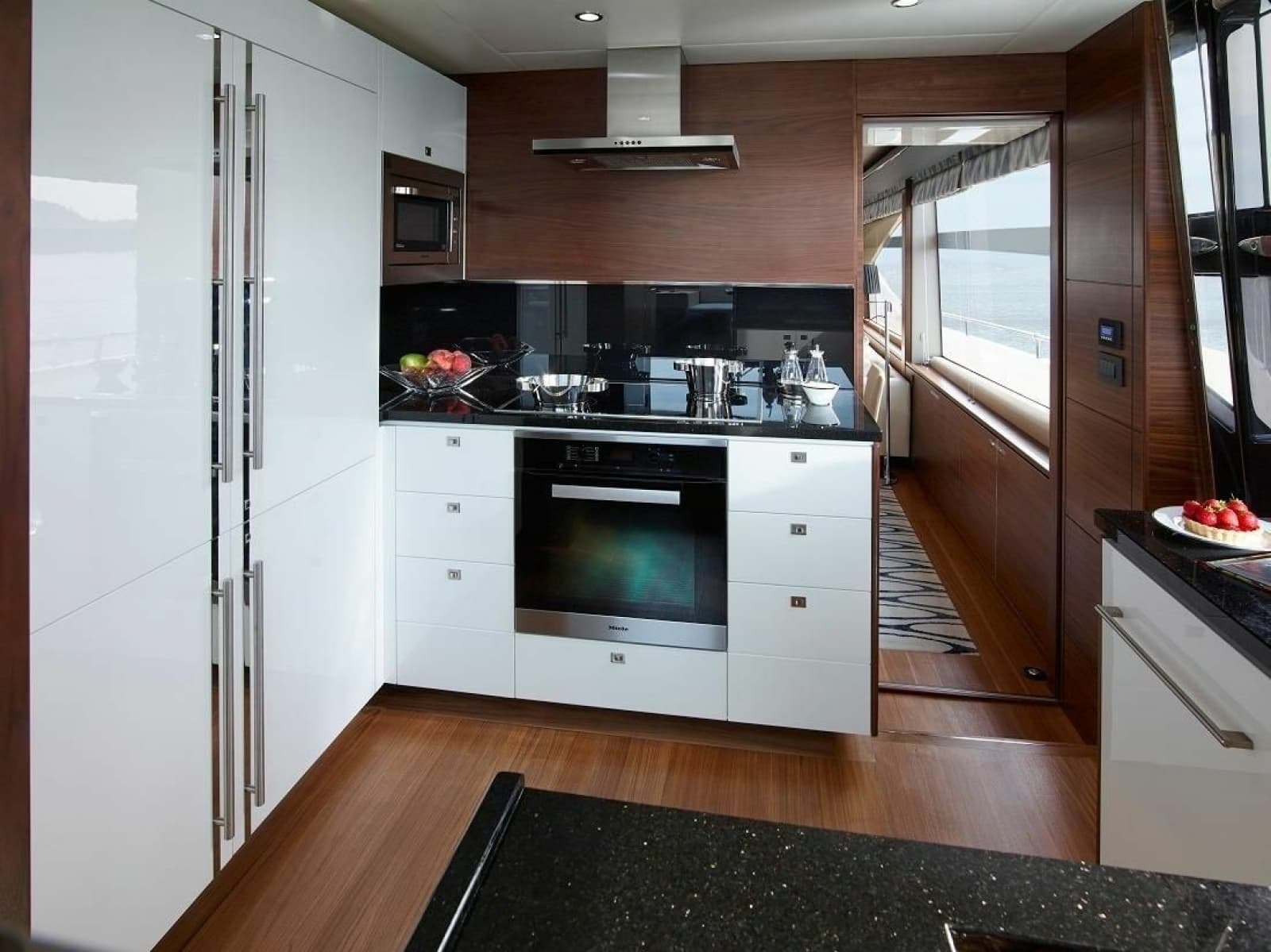 2015 Princess 88 Flybridge Motor Yacht - Photo 14