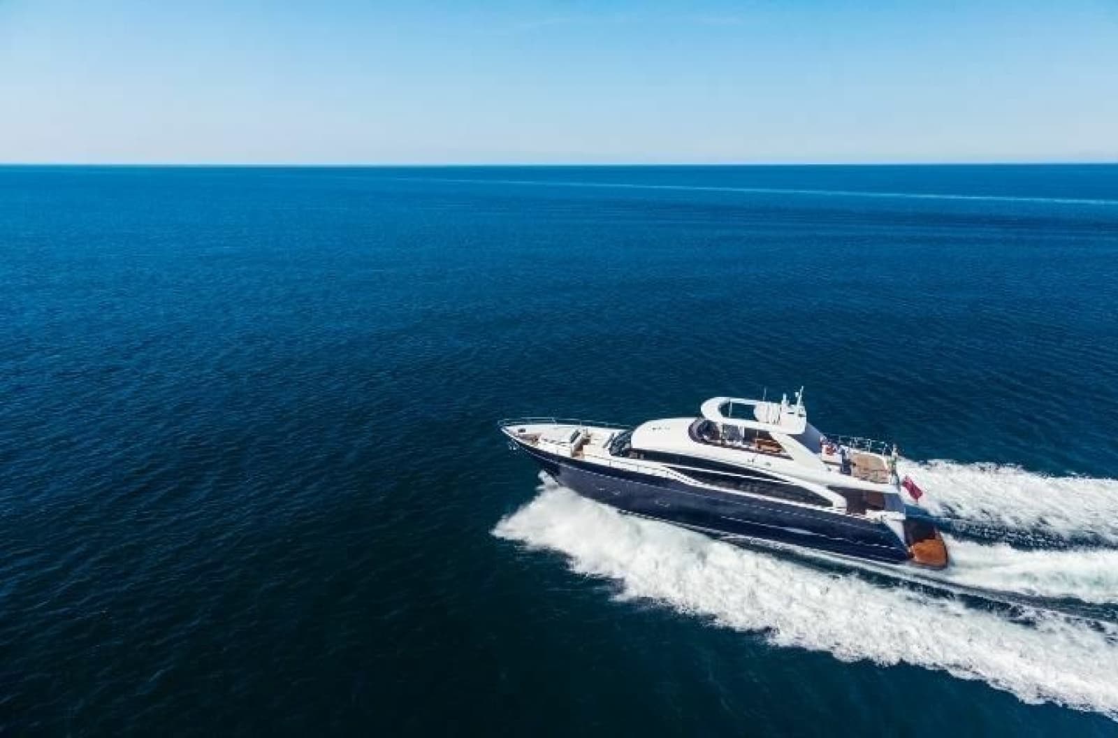 2015 Princess 88 Flybridge Motor Yacht - Photo 5