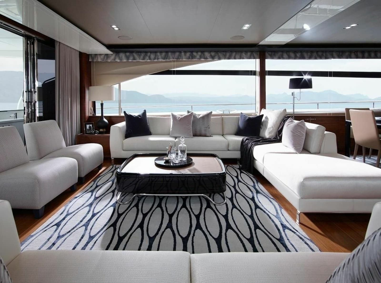 2015 Princess 88 Flybridge Motor Yacht - Photo 11