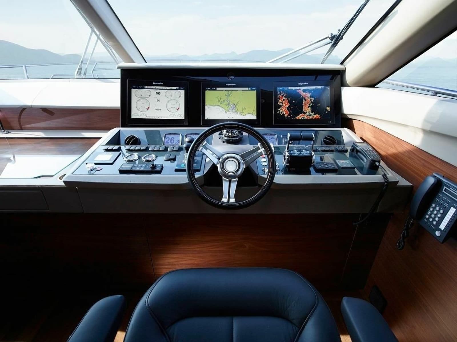 2015 Princess 88 Flybridge Motor Yacht - Photo 9