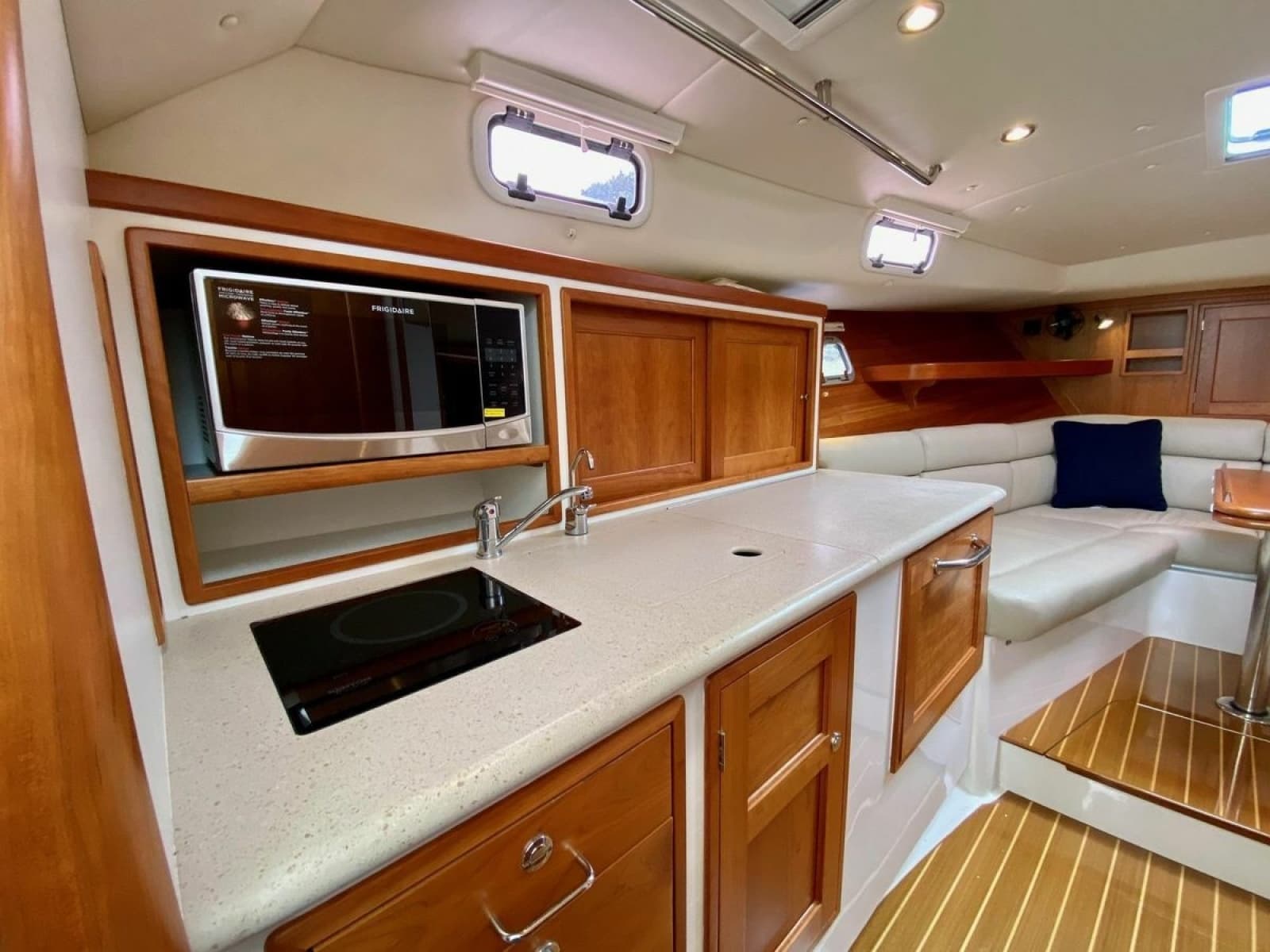 2013 MJM 36z - Photo 22