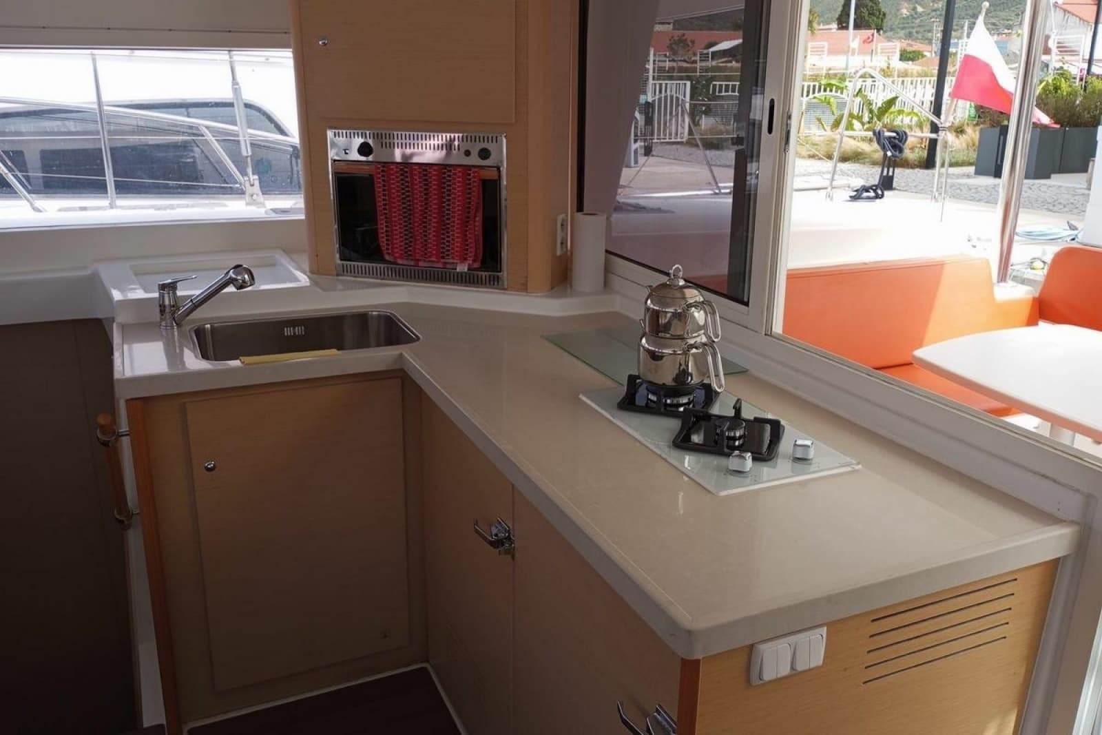 2010 Lagoon 400 S2 - Photo 7