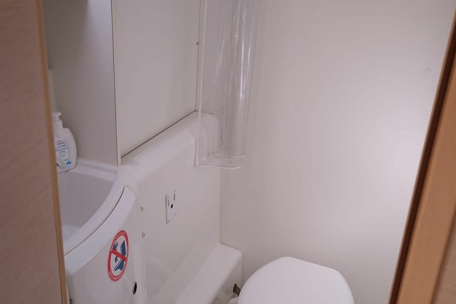 2010 Lagoon 400 S2 - Photo 3
