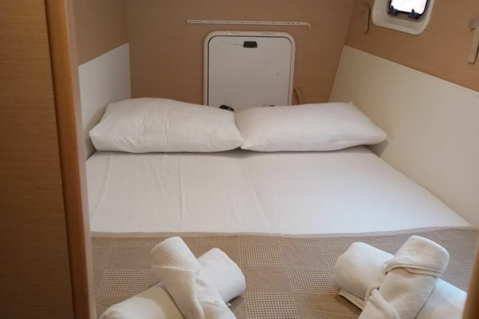 2010 Lagoon 400 S2 - Photo 15