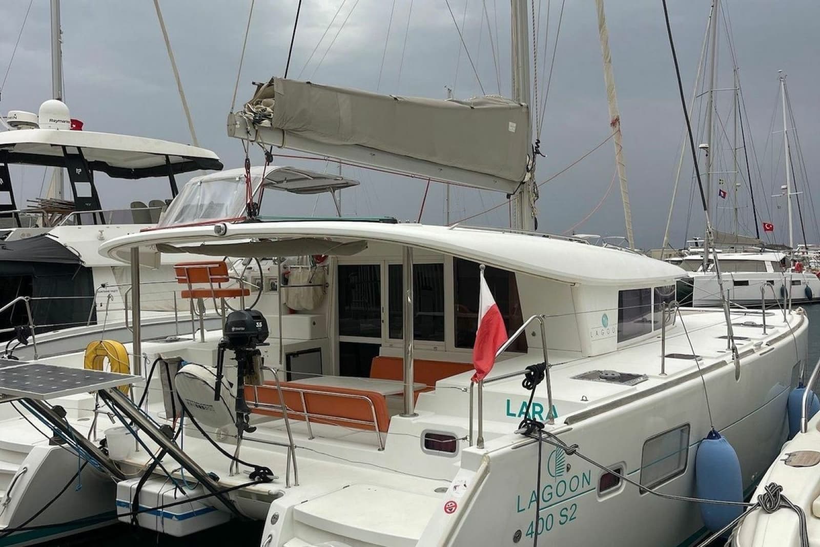 2010 Lagoon 400 S2 - Photo 17