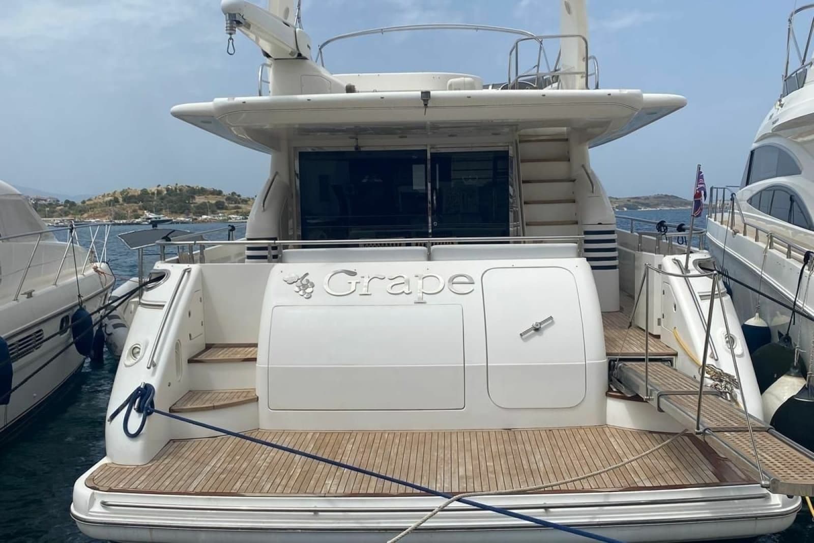 2008 Princess 75 Motor Yacht - Photo 4