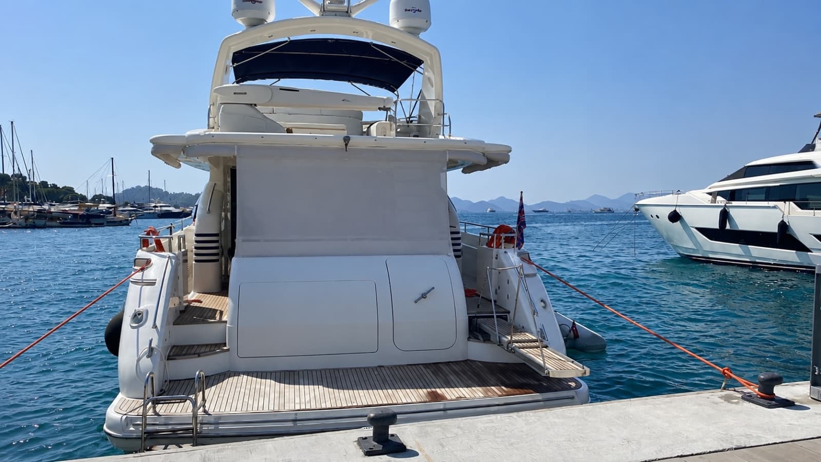2008 Princess 75 Motor Yacht - Photo 3