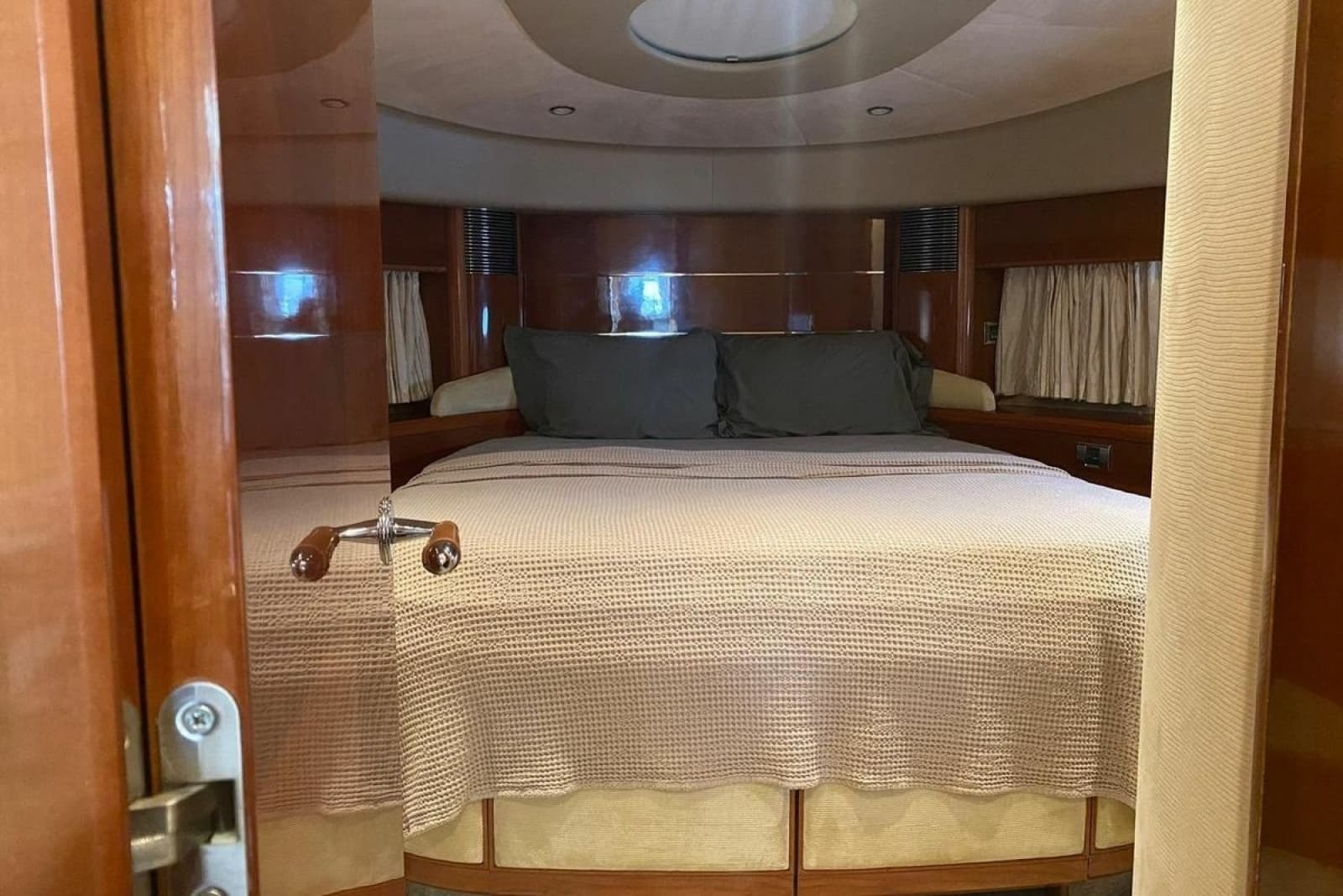 2008 Princess 75 Motor Yacht - Photo 28