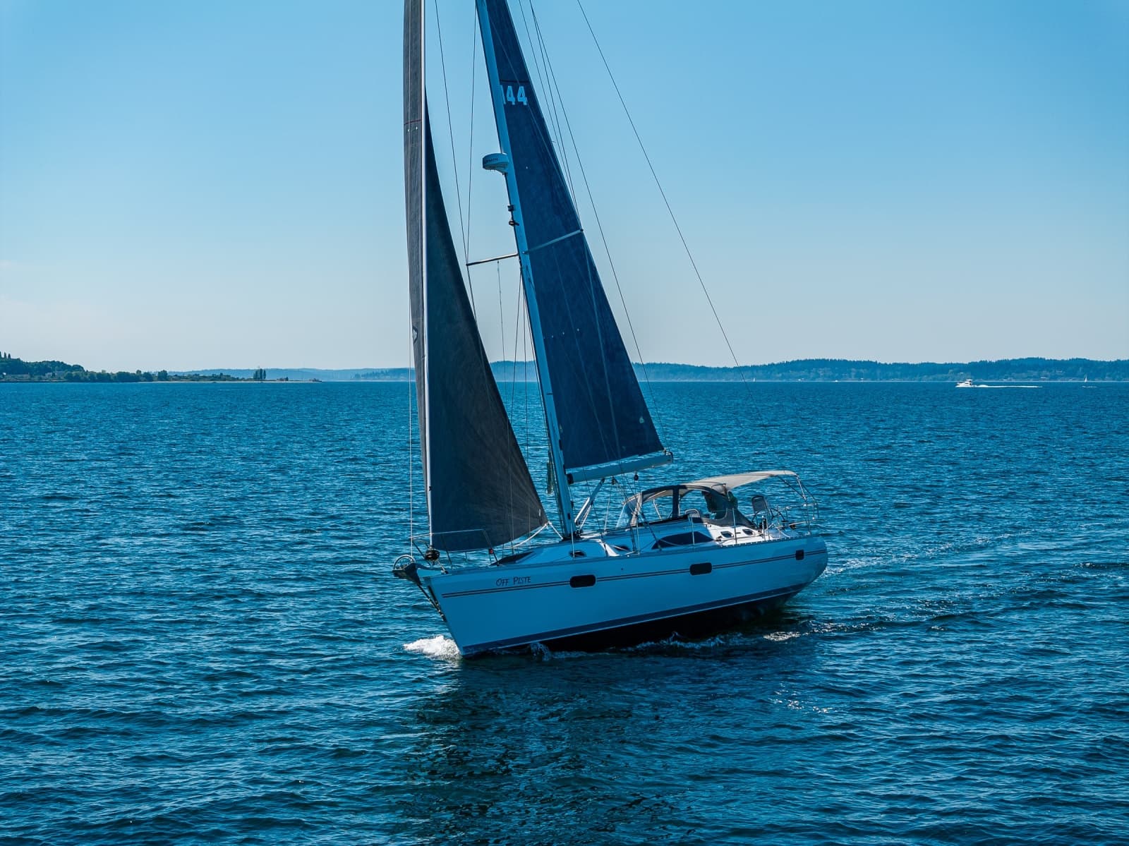 2024 Catalina 445 - Photo 2