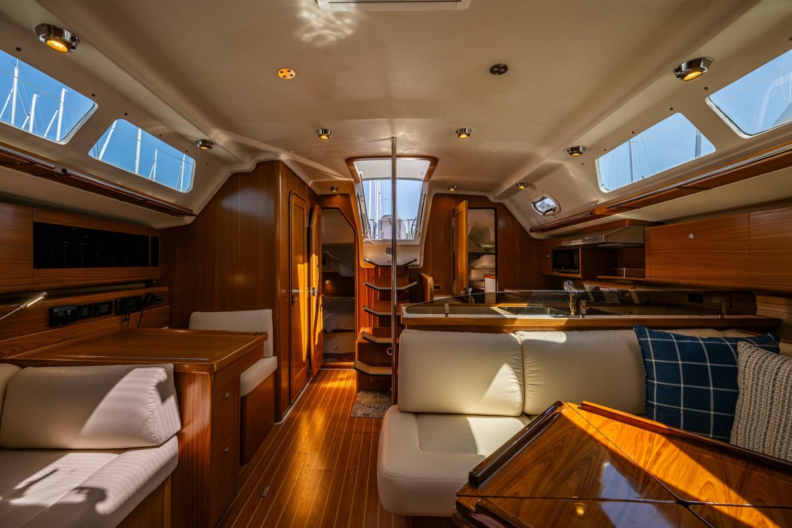 2024 Catalina 445 - Photo 22