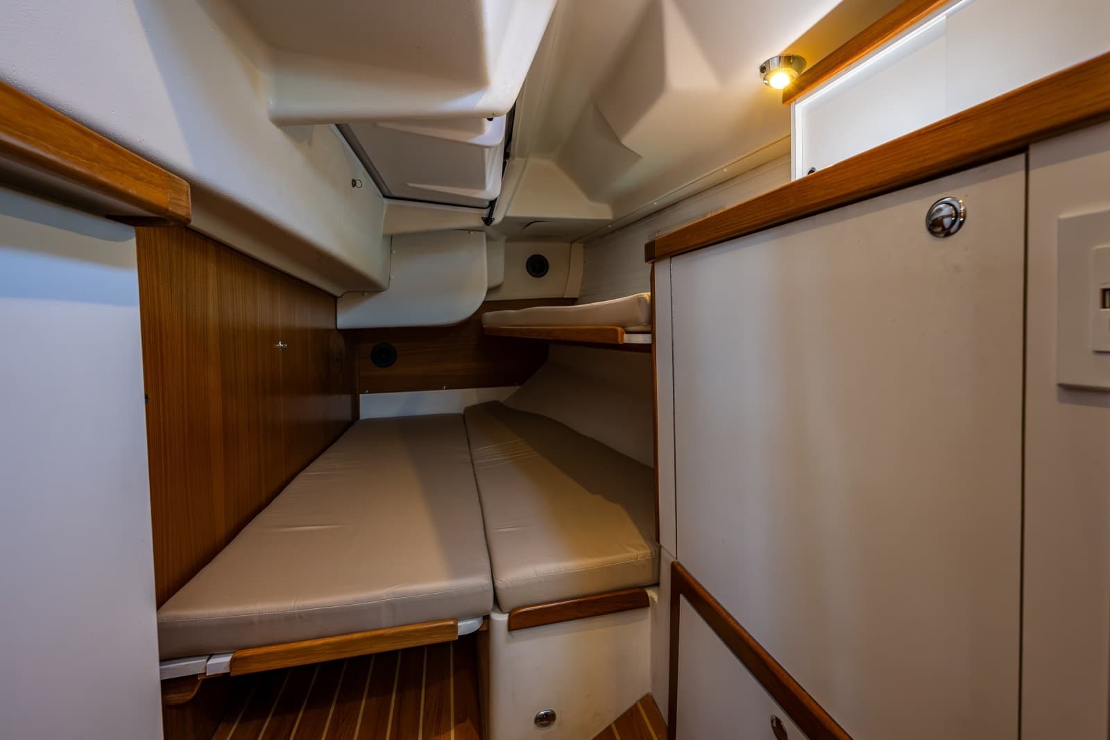 2024 Catalina 445 - Photo 24