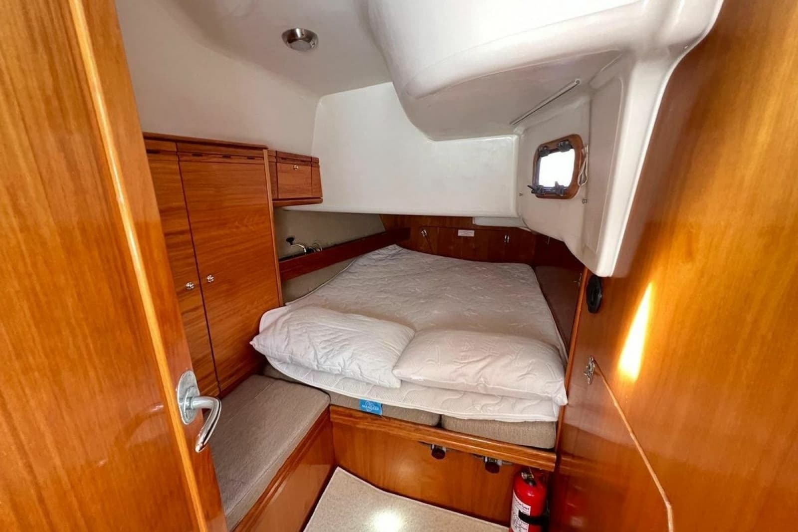 2007 Bavaria Vision 44 - Photo 10