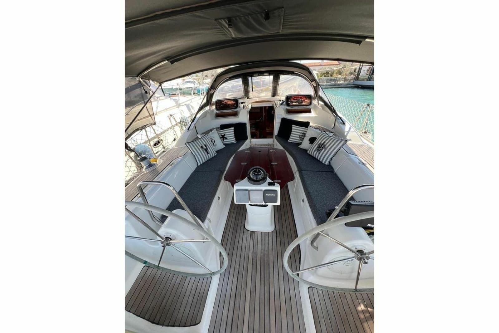 2007 Bavaria Vision 44 - Photo 5