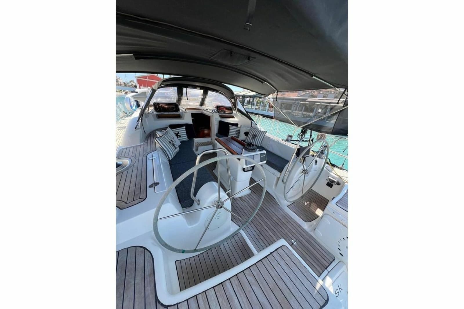 2007 Bavaria Vision 44 - Photo 7